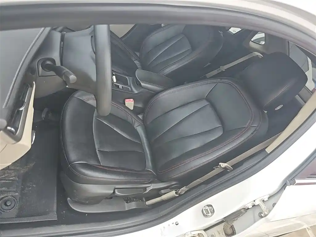 Buick Verano 2018 Sedan 15S Automatic Progressive фото 15