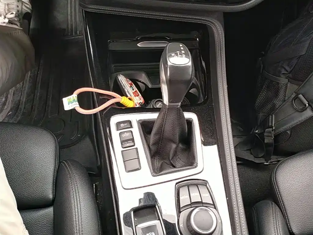 BMW 1 Series 2018 Facelift 118i Sport фото 14