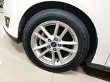 Photo 25 - Ford Focus