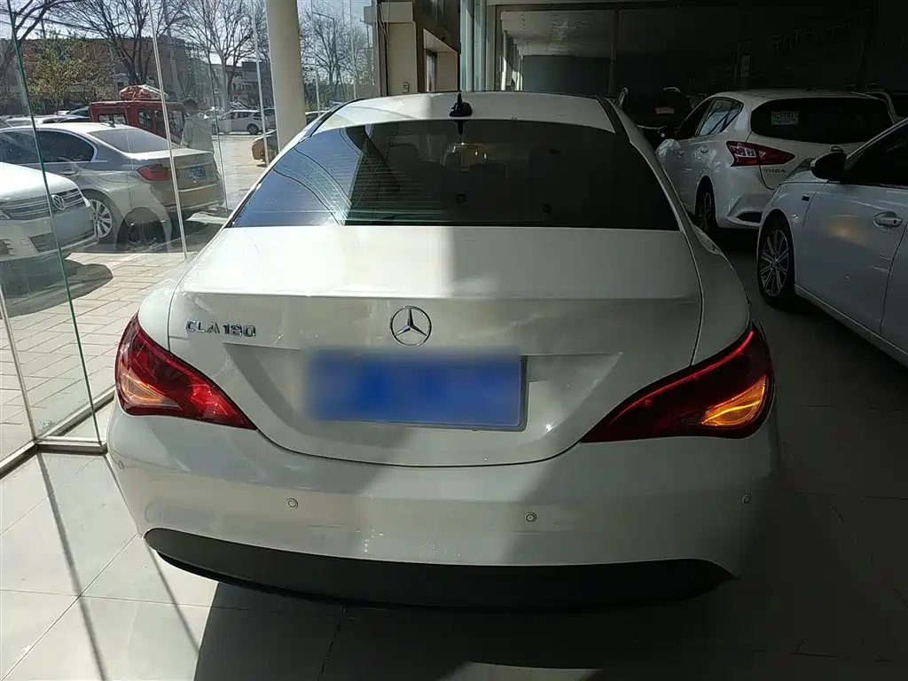 Mercedes-Benz CLA (Import) 2017 Facelift CLA 180 фото 6