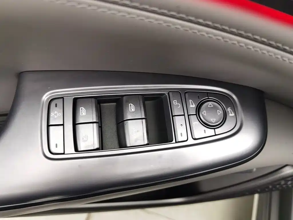 BYD Seal 2024 2024 Glory Edition DM-i 1.5L 121km Luxury