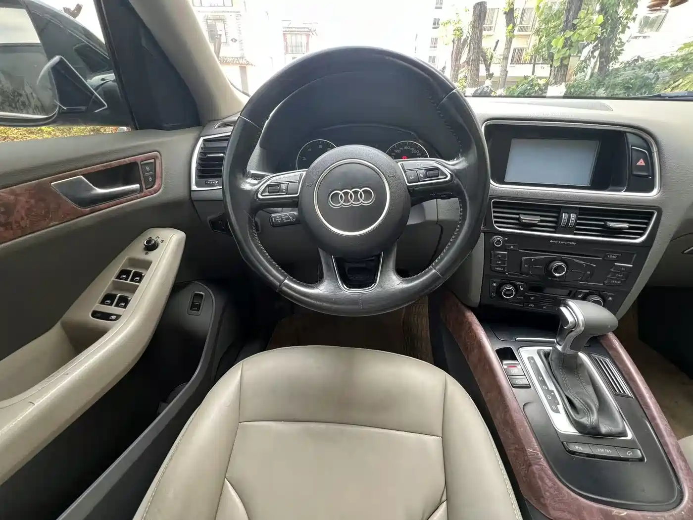Audi Q5 2010 2.0TFSI Progressive фото 9