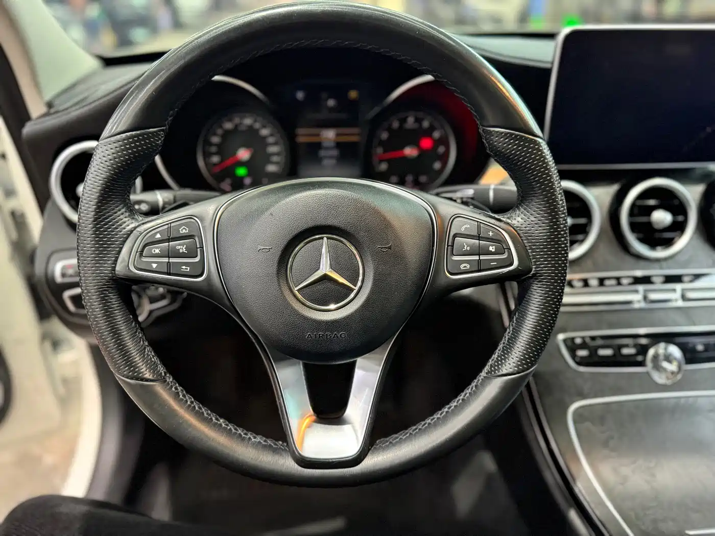 Mercedes-Benz C-Class 2015 C 300 L Sport фото 20