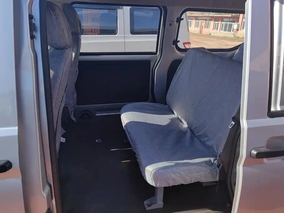 Wuling Motors Wuling Rongguang 2020 2020 1.2L S Basic Model China VI