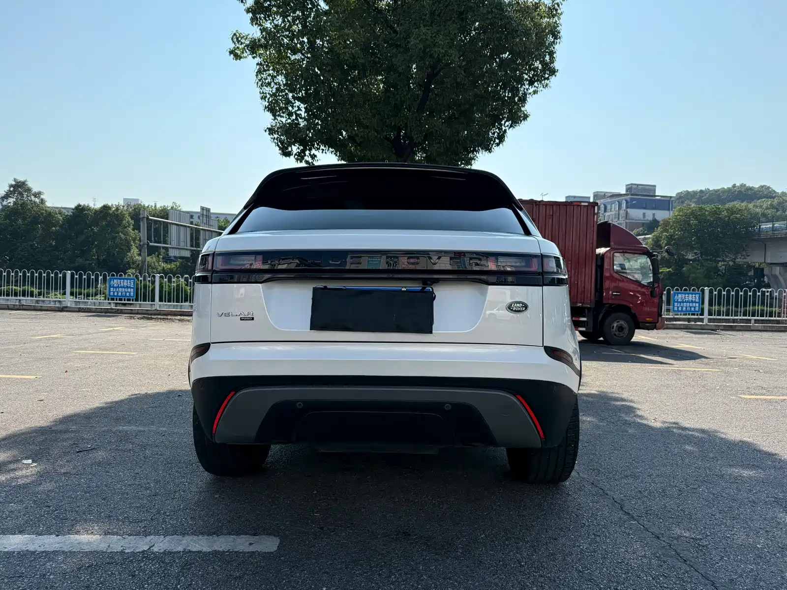 Фото 5 - Land Rover Range Rover Velar