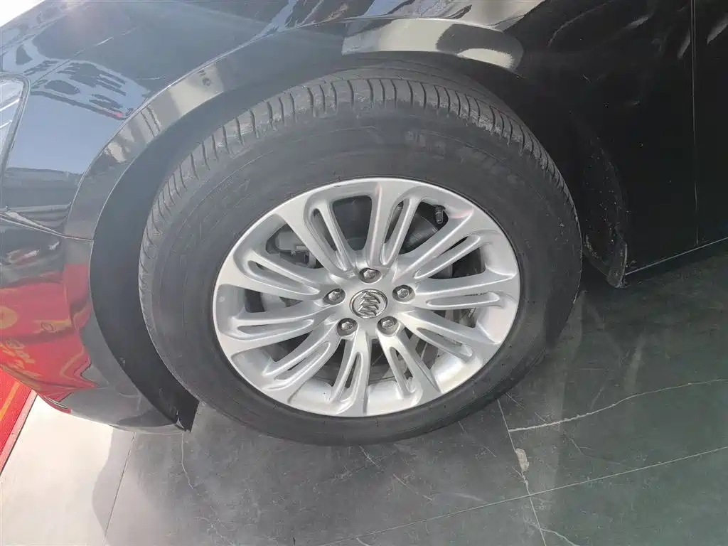Buick LaCrosse 2016 20T Luxury фото 23