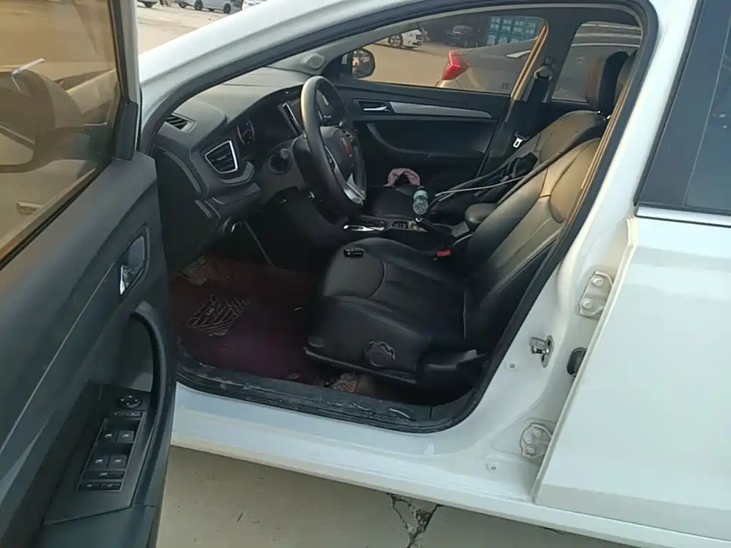 Roewe 360 2018 2018 PLUS 1.5L Automatic Exclusive Edition
