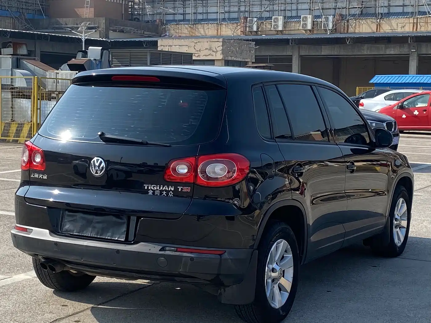 Volkswagen Tiguan 2012 1.8TSI Manual 2WD Metro Edition фото 7