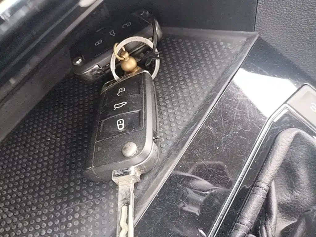 Volkswagen Tharu, миниатюра 9