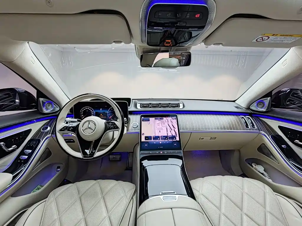 Фото 12 - Mercedes-Benz Maybach S-Class