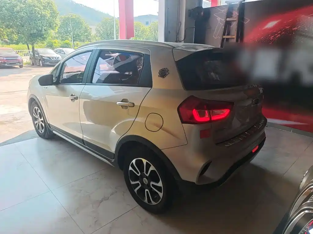Geely Vision X3 2017 2017 1.5L Automatic Premium