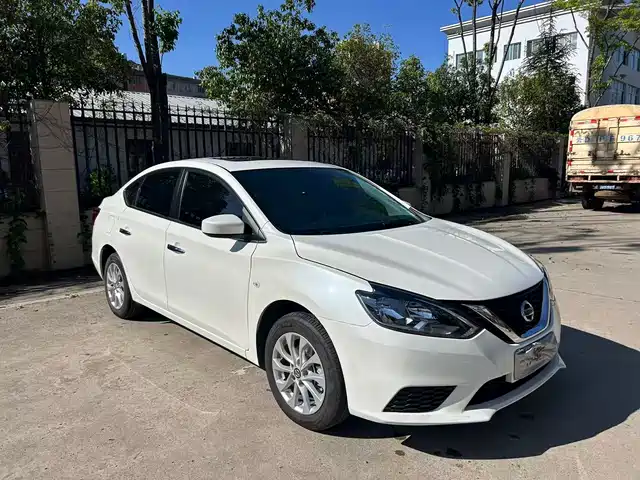 nissan xuan-yi