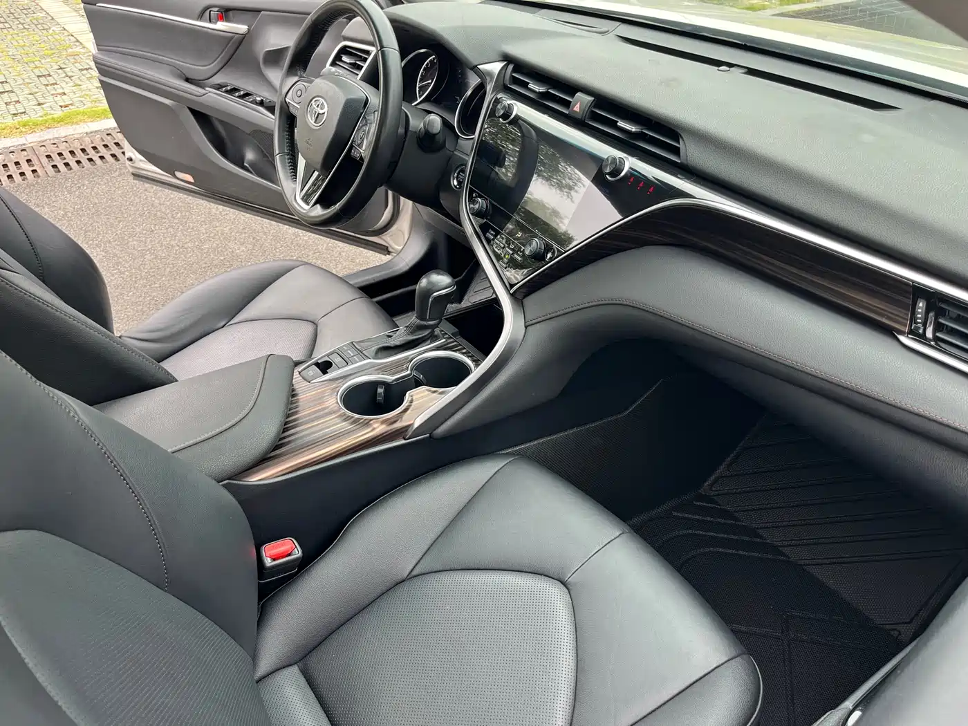 Toyota Camry 2019 2.5G Luxury (China V) фото 23