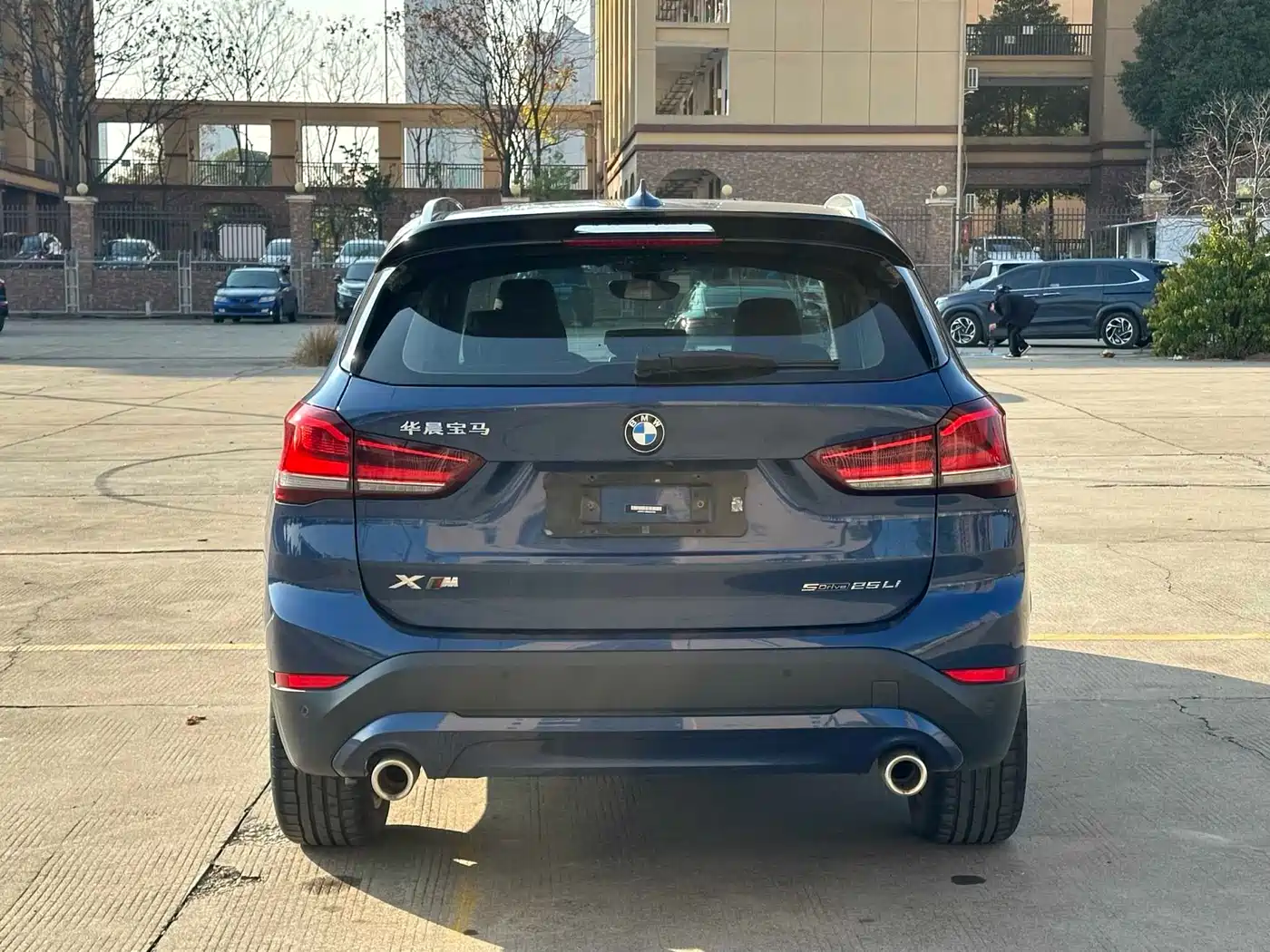 BMW X1 2021 sDrive25Li Leading фото 8