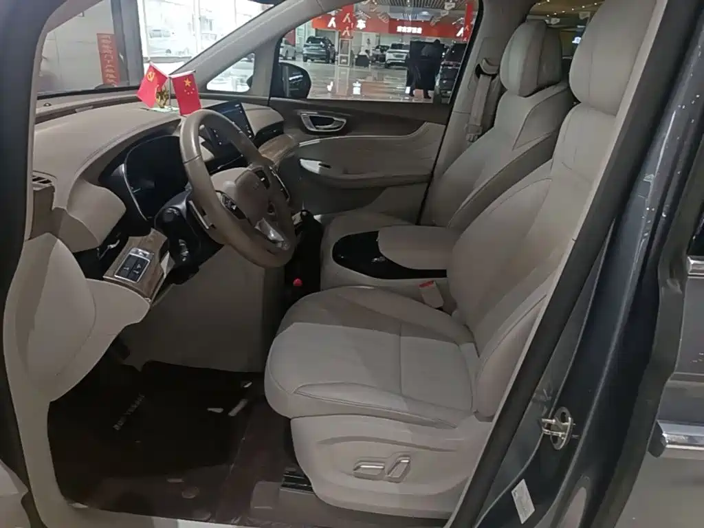 Roewe iMAX8 2023 2023 400TGI Premium Edition