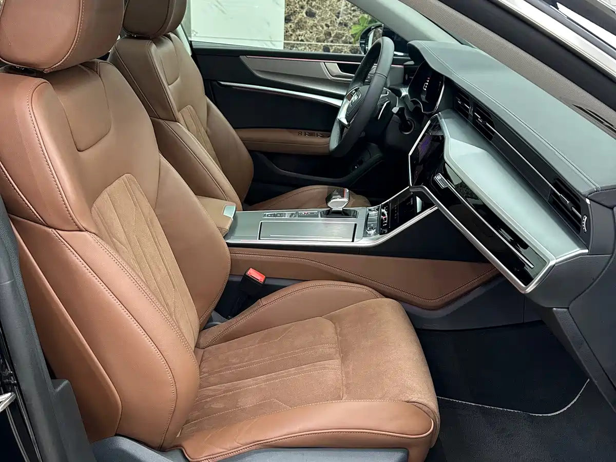 Audi A7L 2025 2024 45 TFSI Luxury