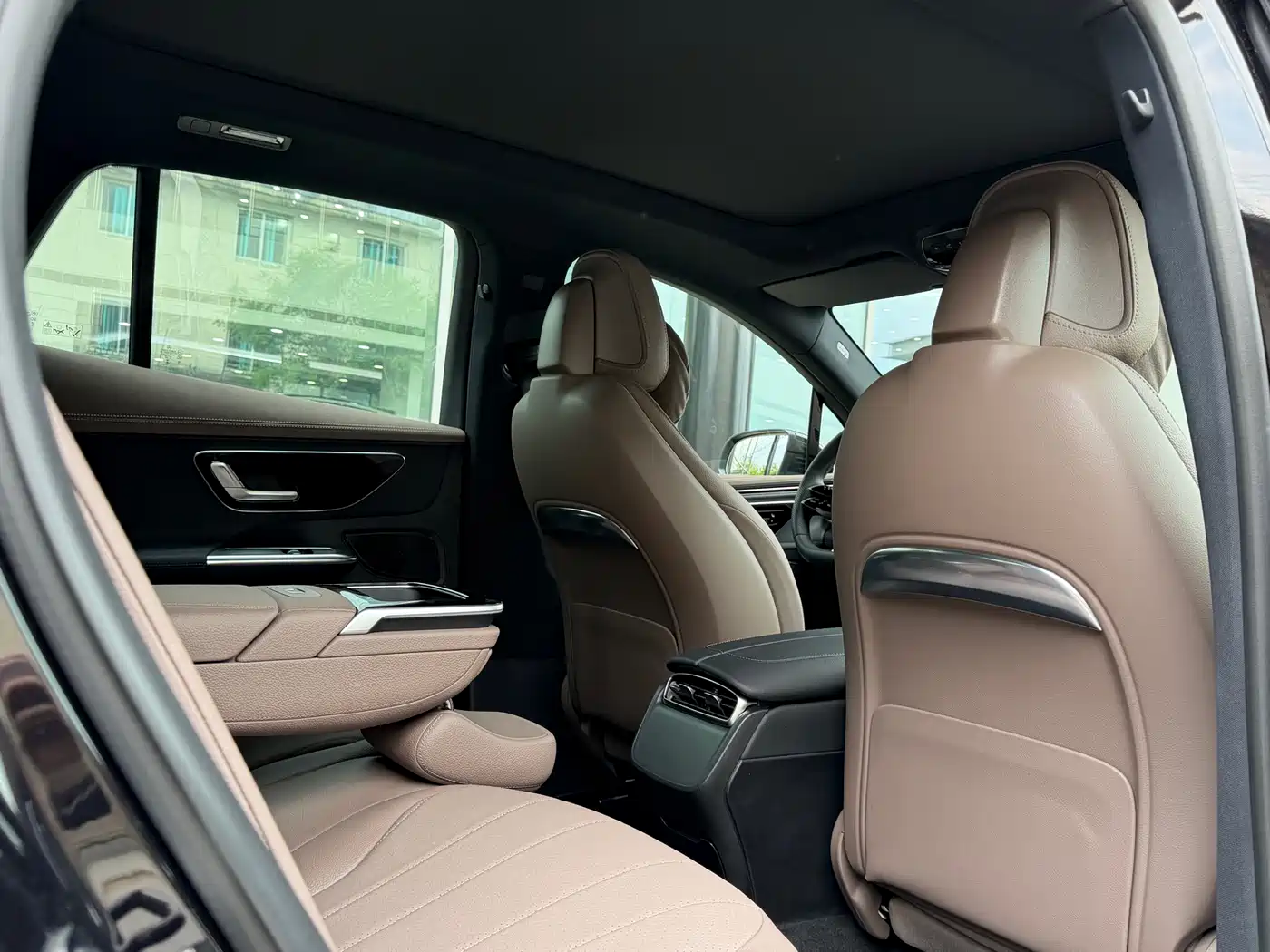 Mercedes-Benz EQE SUV 2025 2024 500 4MATIC Luxury Edition