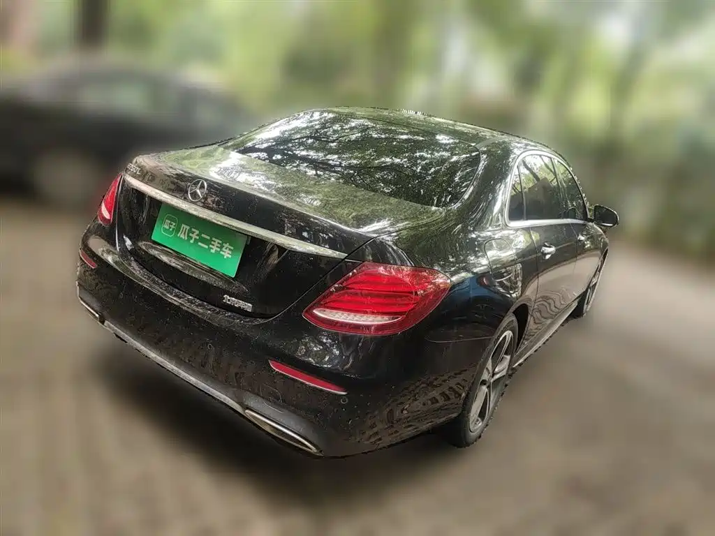 Mercedes-Benz E-Class 2019 E 260 L Sport фото 4