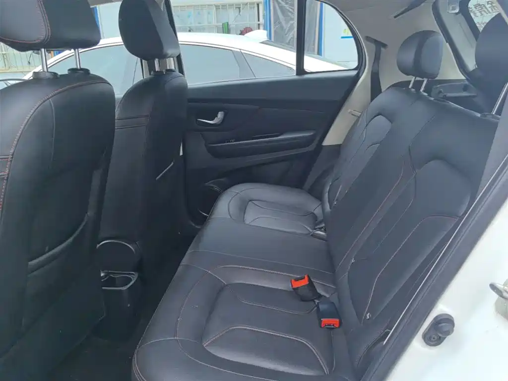 Haval H1 2016 Facelift Blue Label 1.5L AMT Comfort фото 17