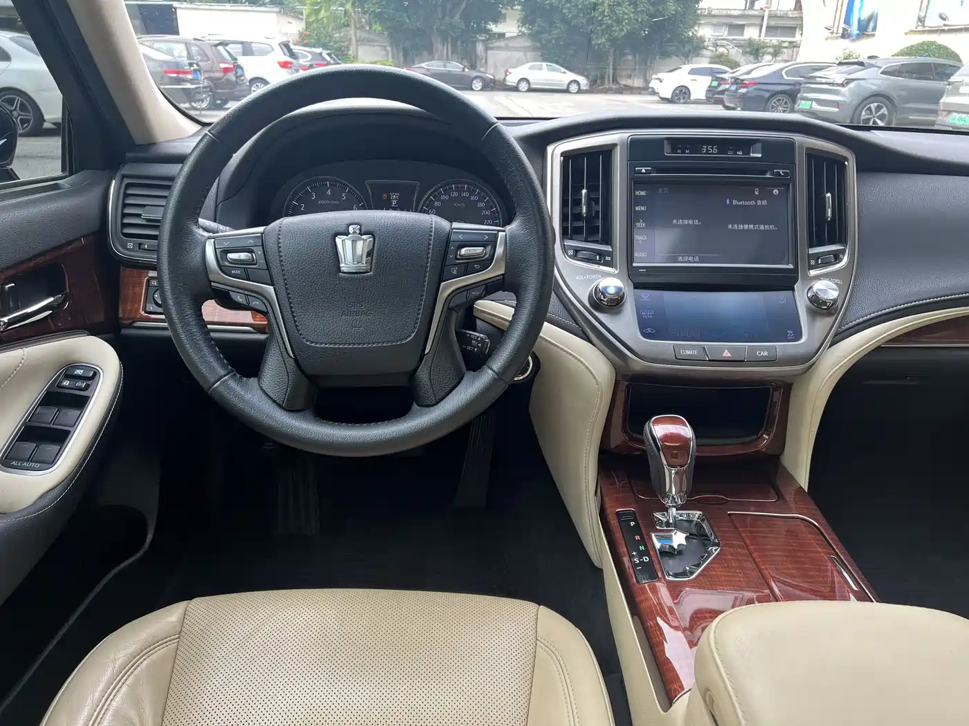 Toyota Crown 2015 2.0T Fashion фото 9