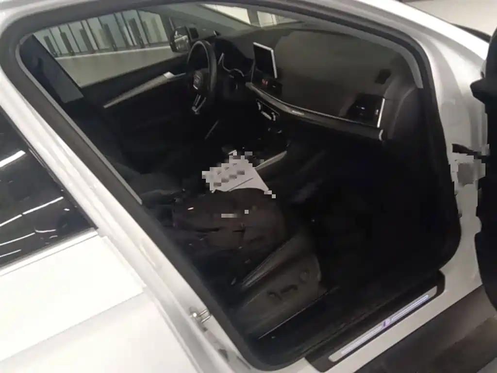 Audi Q5L 2020 45 TFSI Exclusive Fashion фото 11