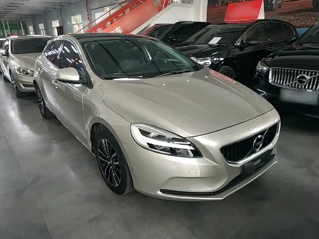 Volvo V40 2018 2018 T3 Inscription Edition