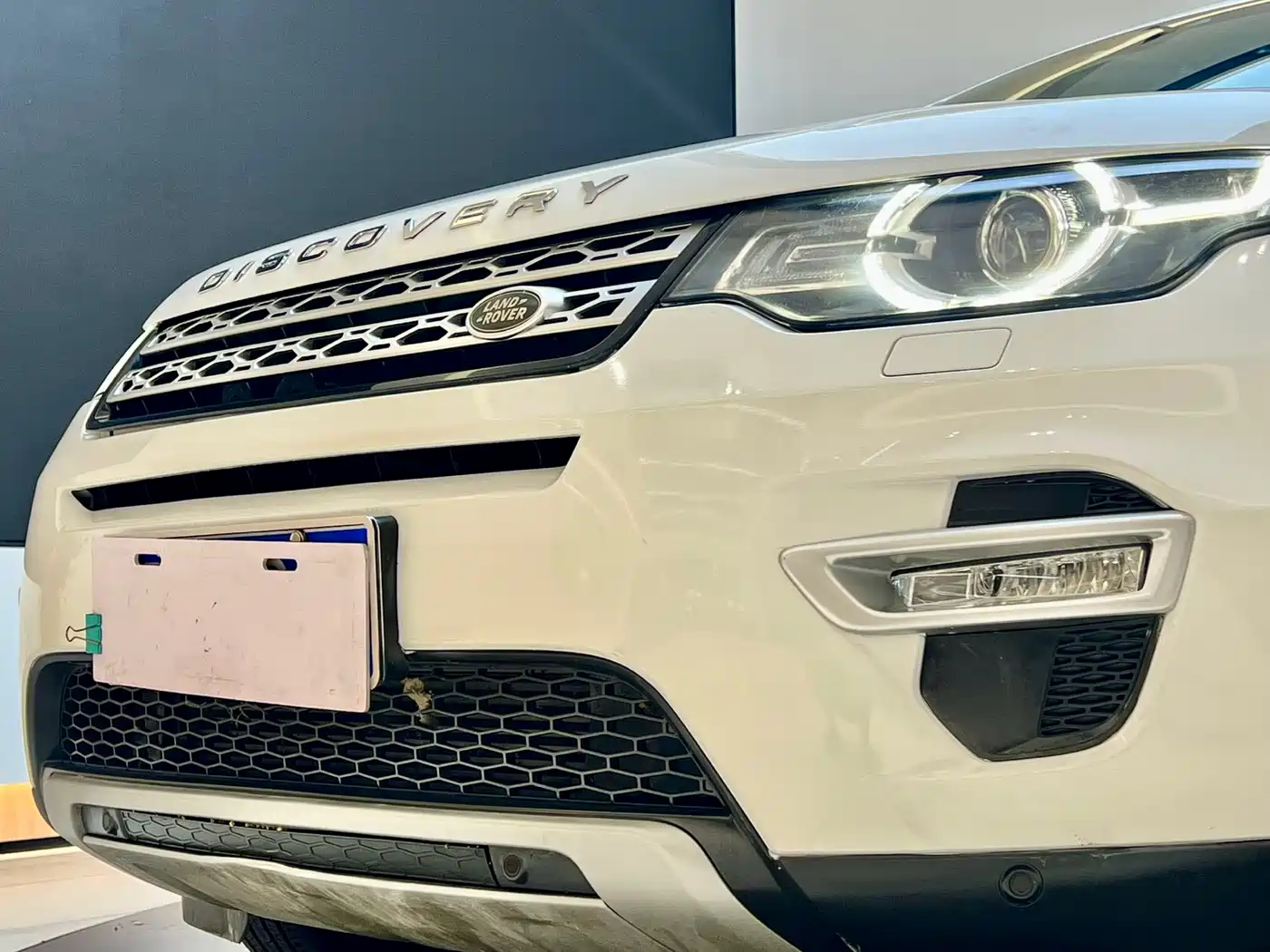 Land Rover Discovery Sport 2016 2.0T HSE LUXURY фото 5