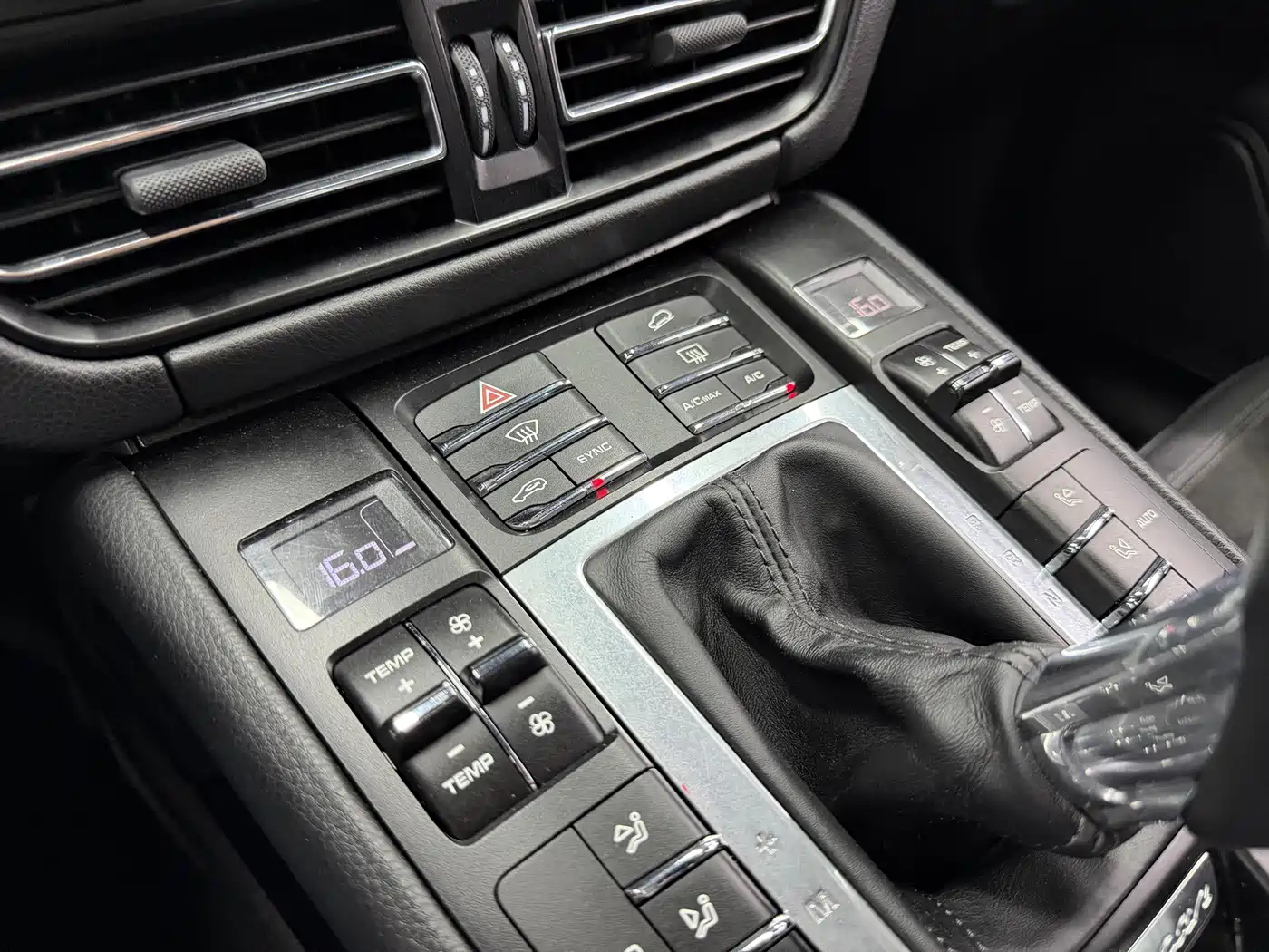 Porsche Macan 2018 Macan 2.0T фото 17