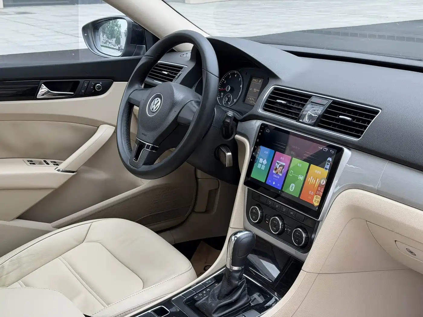 Volkswagen Passat 2012 2011 1.8TSI DSG Honor Edition
