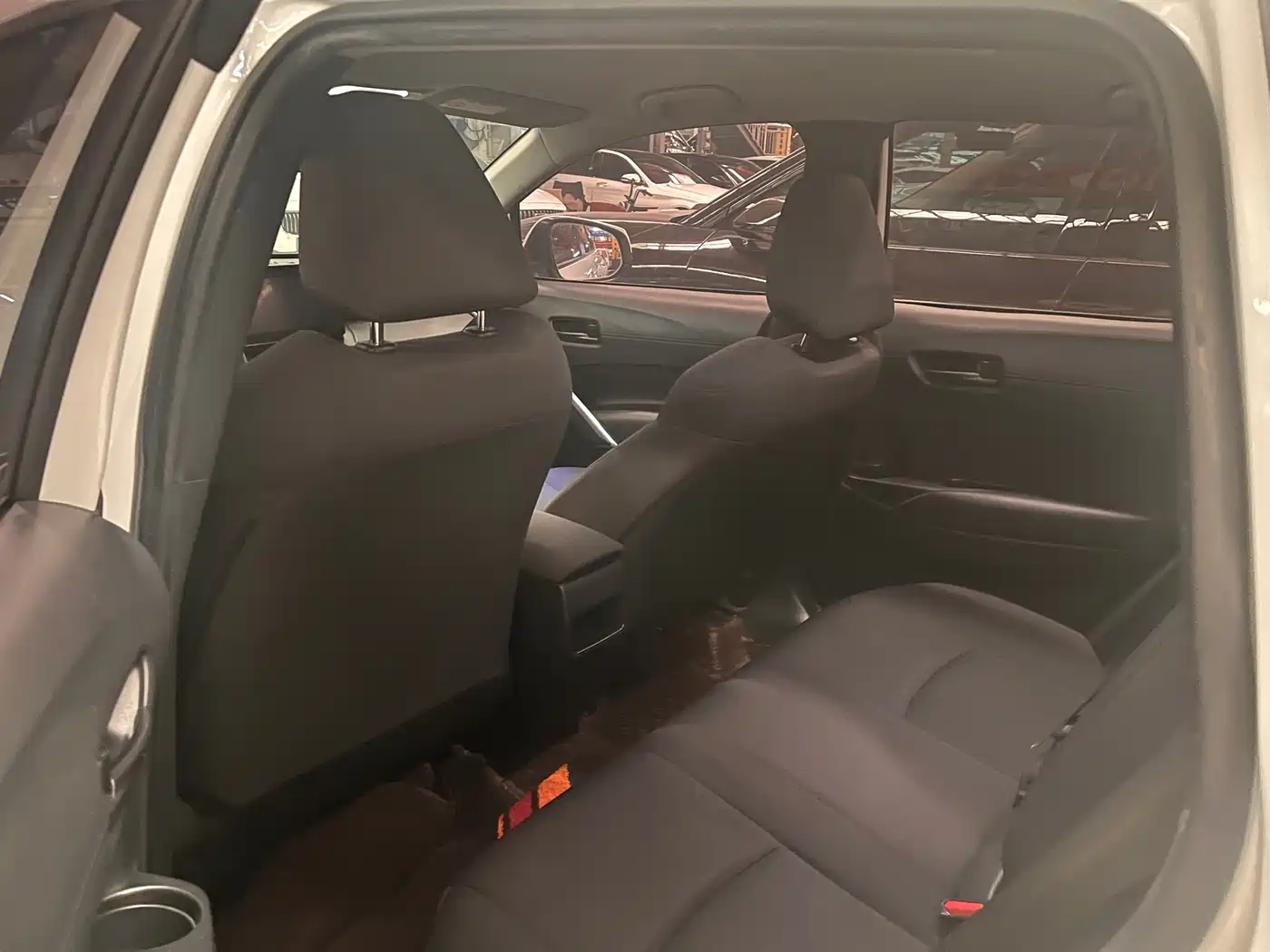 Toyota Corolla Cross 2022 2.0L Premium Edition фото 9
