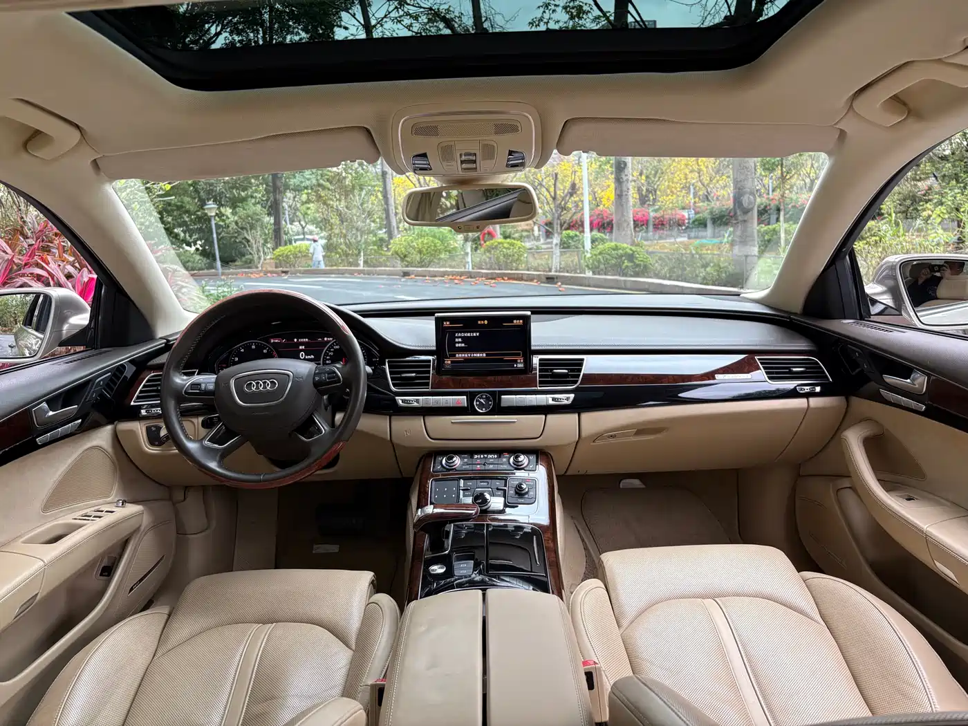 Audi A8 2012 A8L 50 TFSI quattro Luxury фото 20