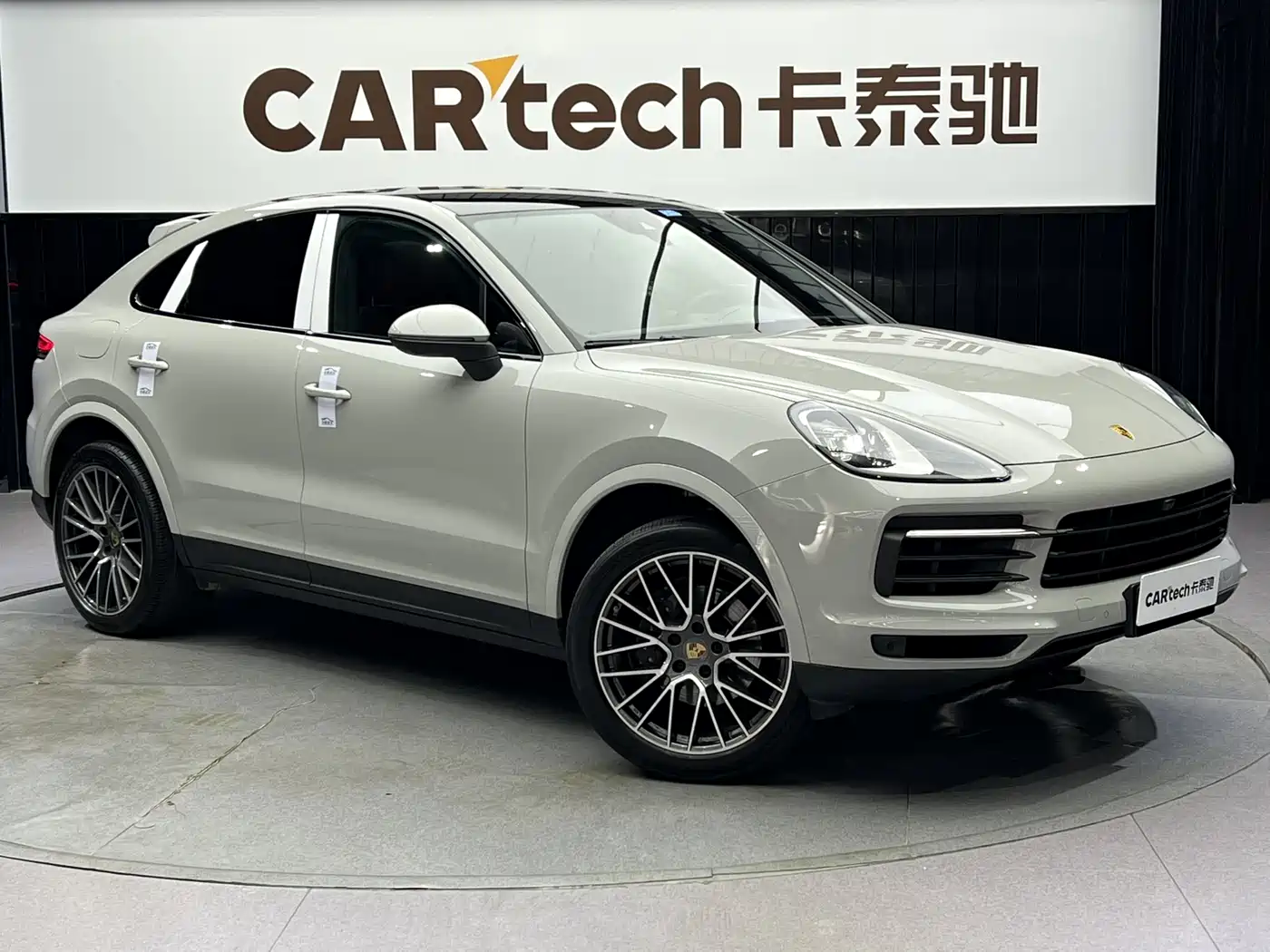 Porsche Cayenne 2019 Cayenne Coupé 3.0T фото 2