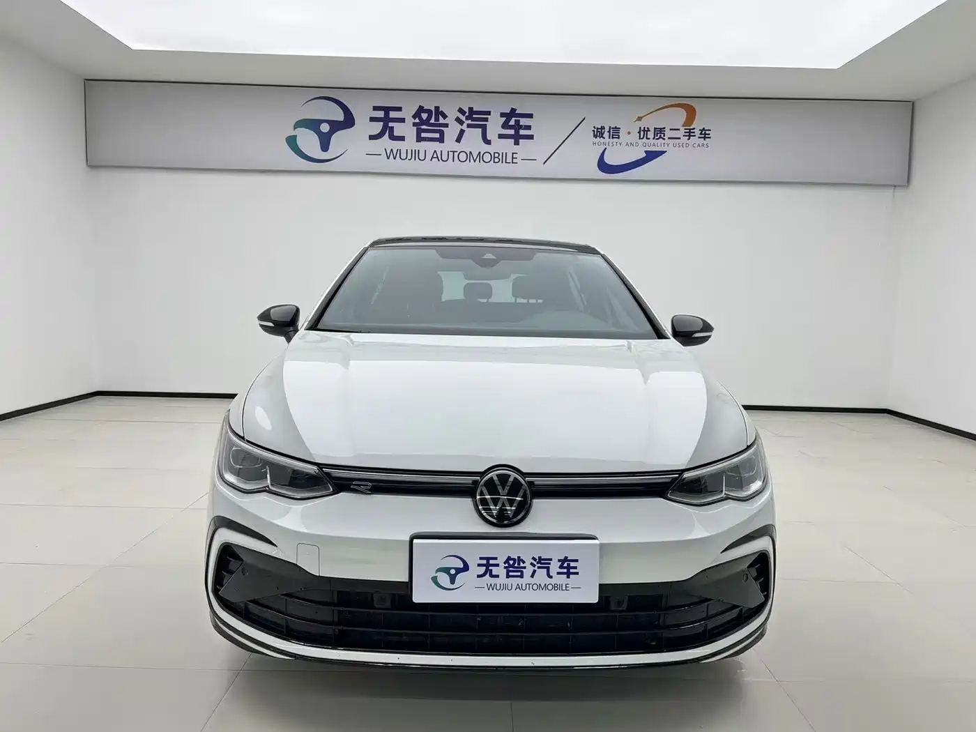Volkswagen Golf 2021 280TSI DSG R-Line фото 2