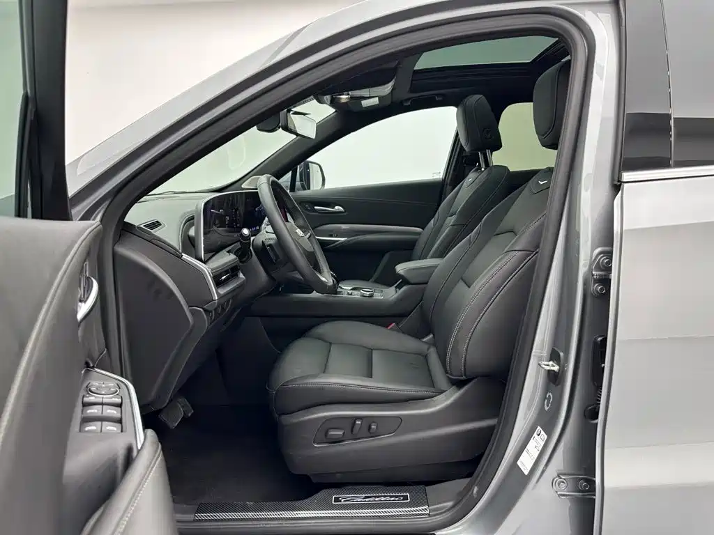 Cadillac XT4 2024 2024 28T 2WD Luxury