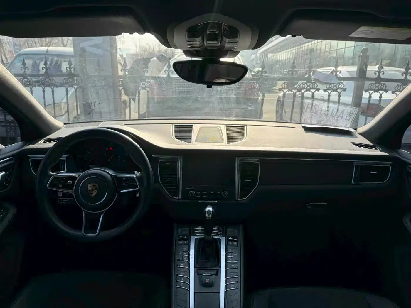 Porsche Macan 2017 Macan 2.0T фото 8