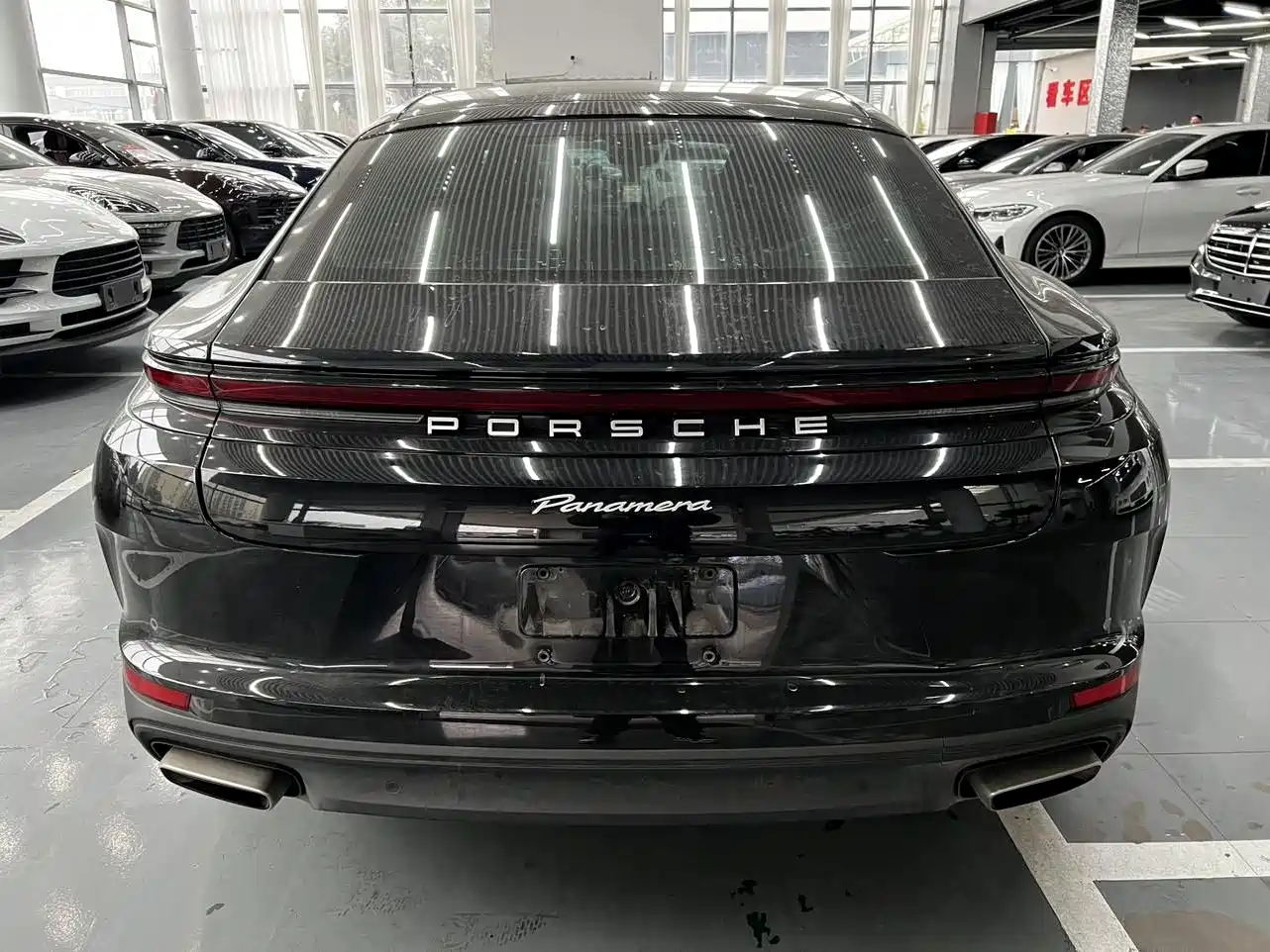 Porsche Panamera 2024 Panamera Executive Long Wheelbase 2.9T фото 21