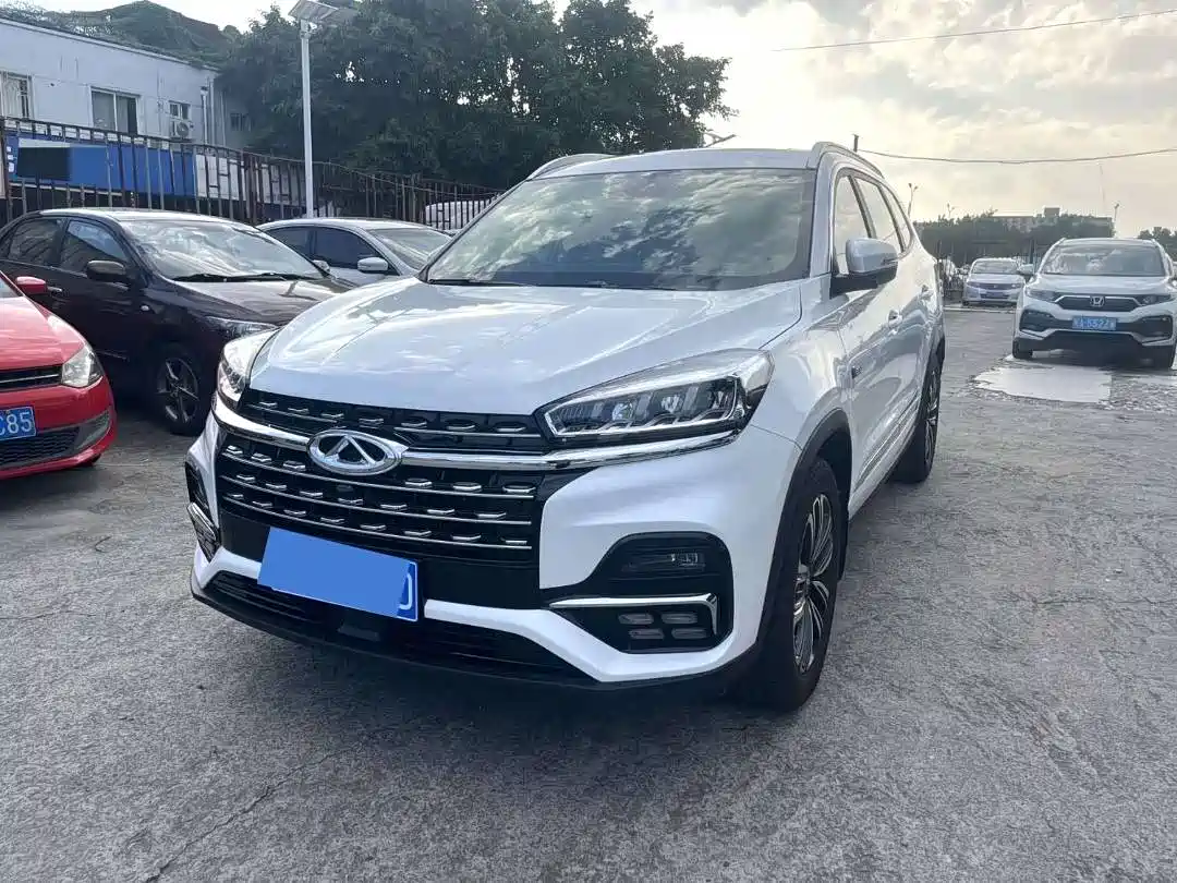 Фото 2 - Chery Tiggo 8