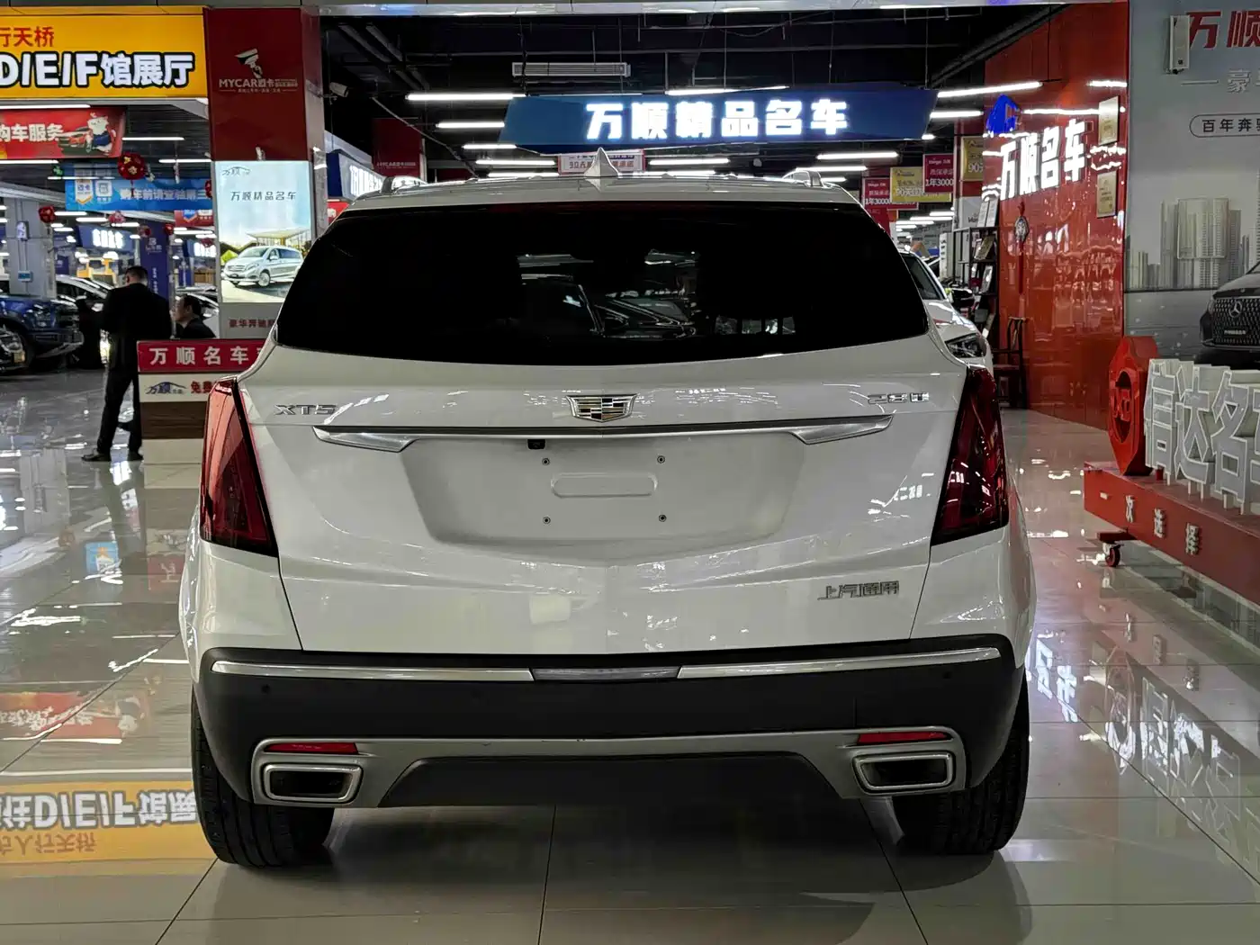 CADILLAC XT5