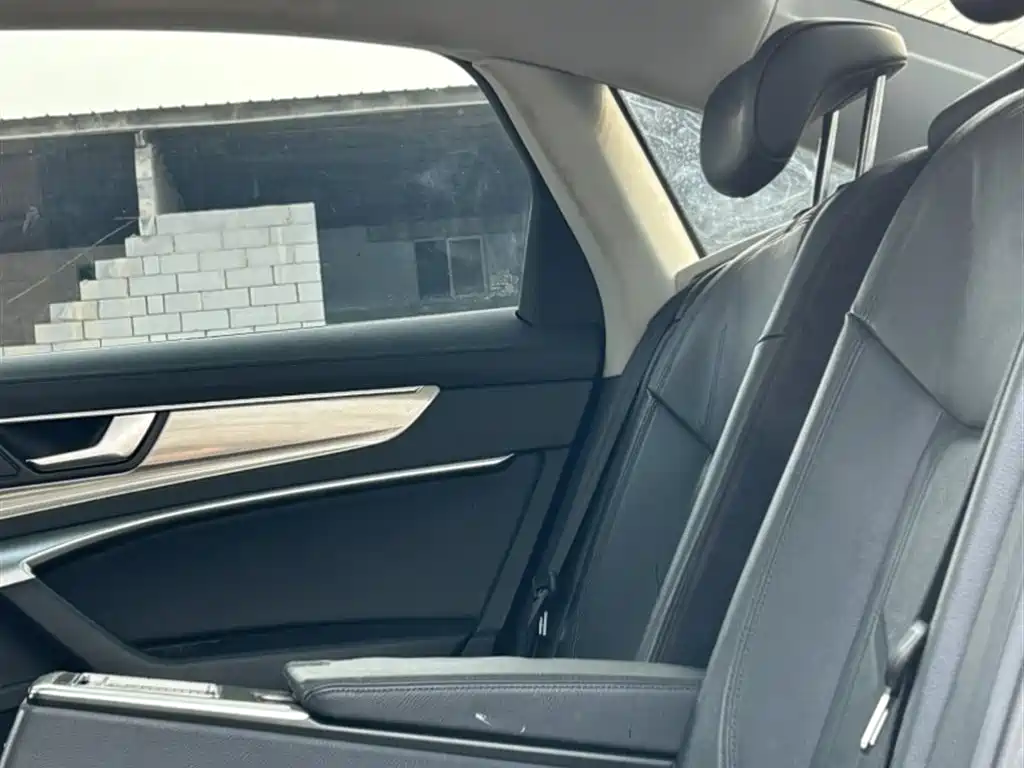Audi A6L 2020 45 TFSI Premium Elegance фото 7