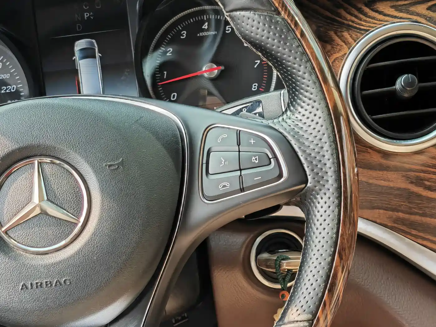 Mercedes-Benz V-Class 2018 V 260 Navigator Edition China VI фото 15