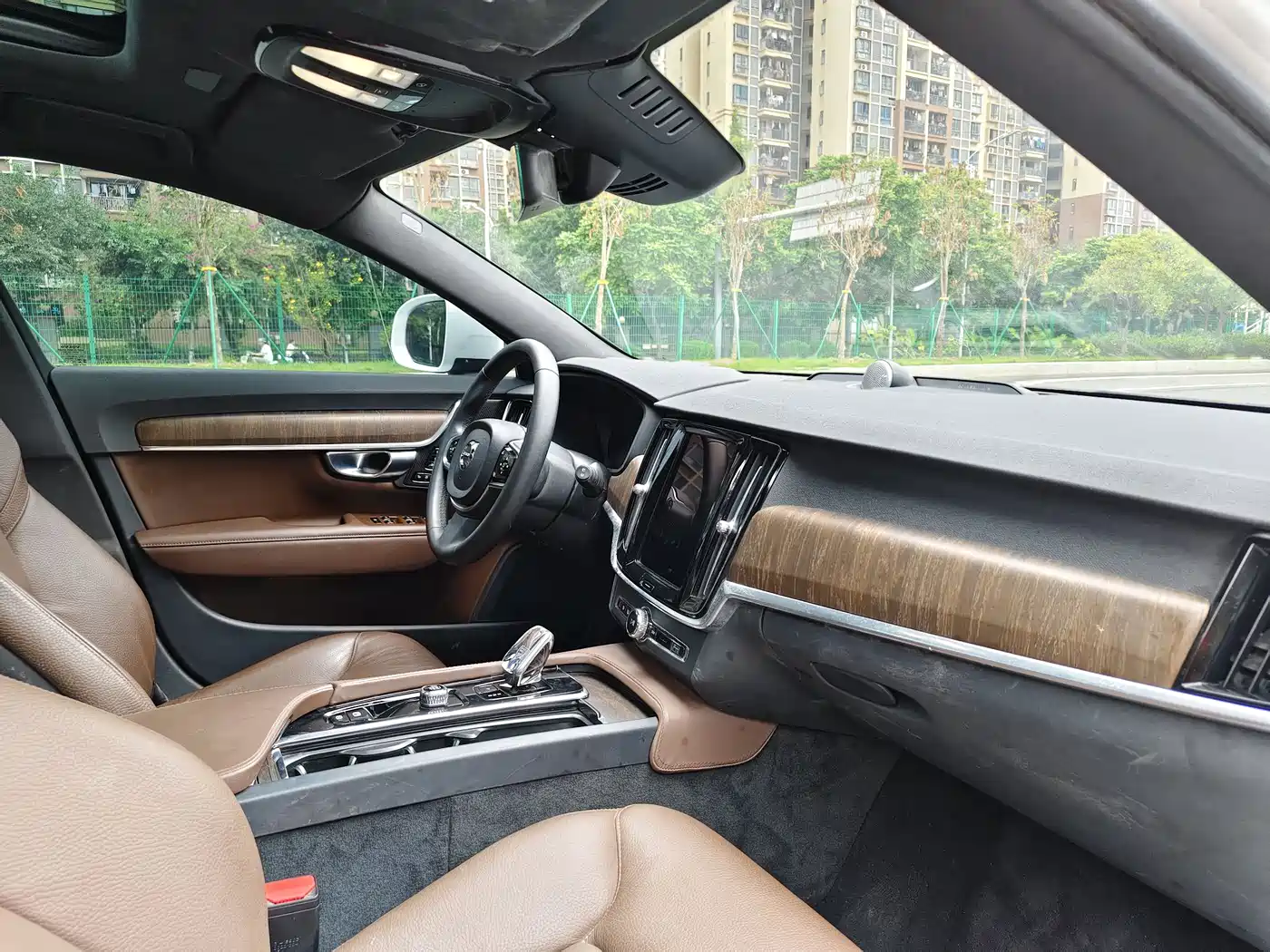 VOLVO V90