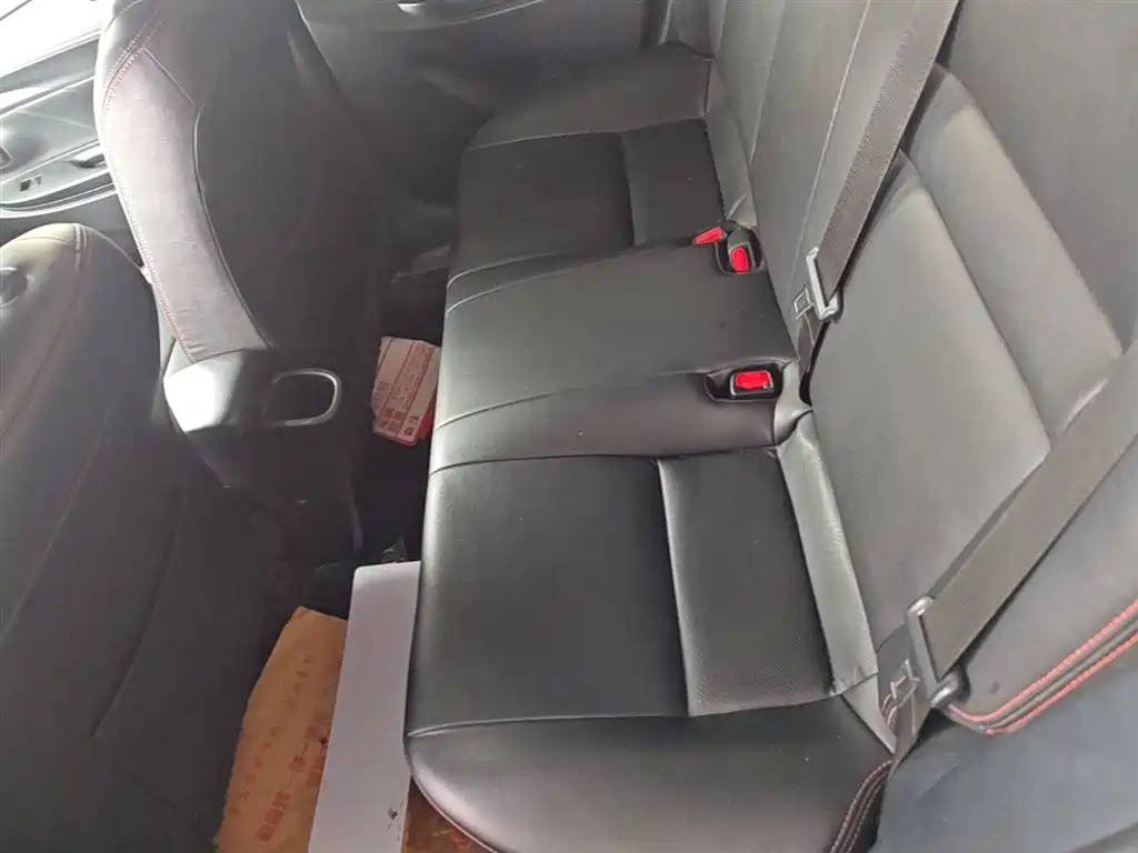 Toyota YARiS L Zhi Xiang 2018 1.5E CVT Champion Limited Edition фото 17