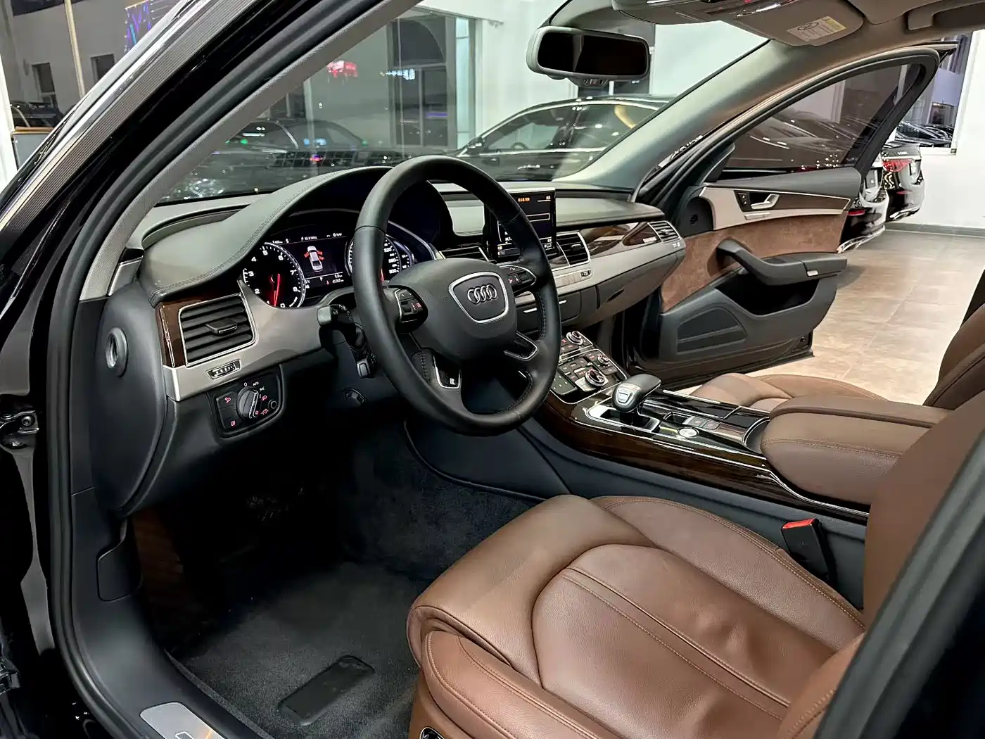 Audi A8 2016 A8L 45 TFSI quattro Comfort фото 8