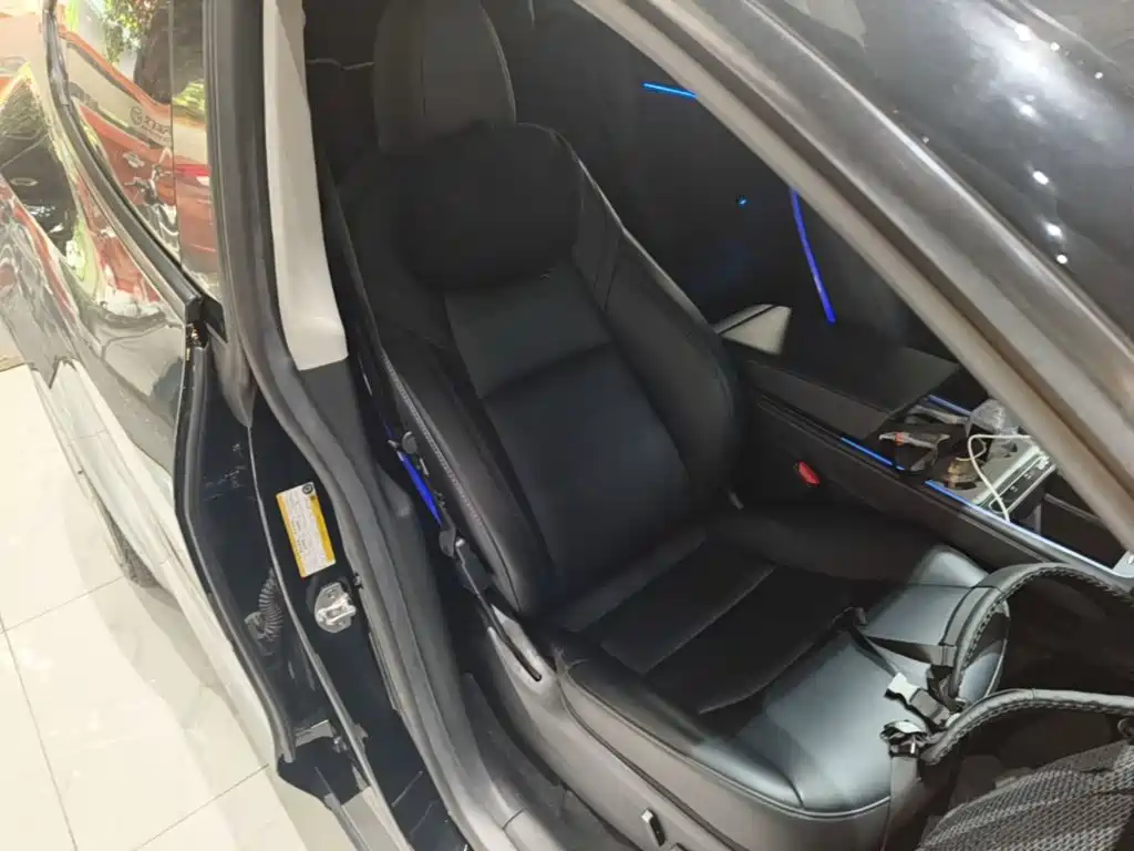 Фото 25 - Tesla Model Y