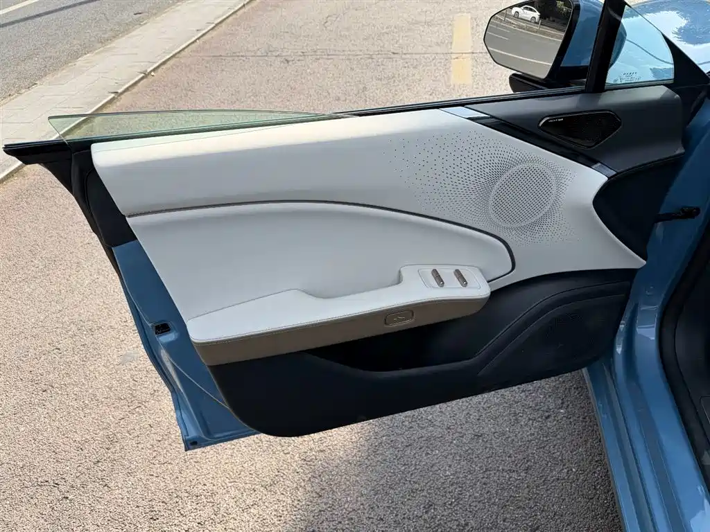 ZEEKR EXTREME KRYPTON 007GT