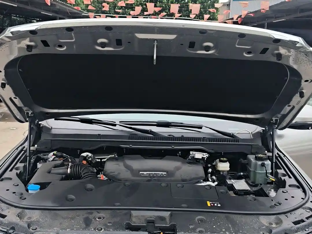 Tank 500 EV 2026 Hi4-Z Smart Edition фото 13