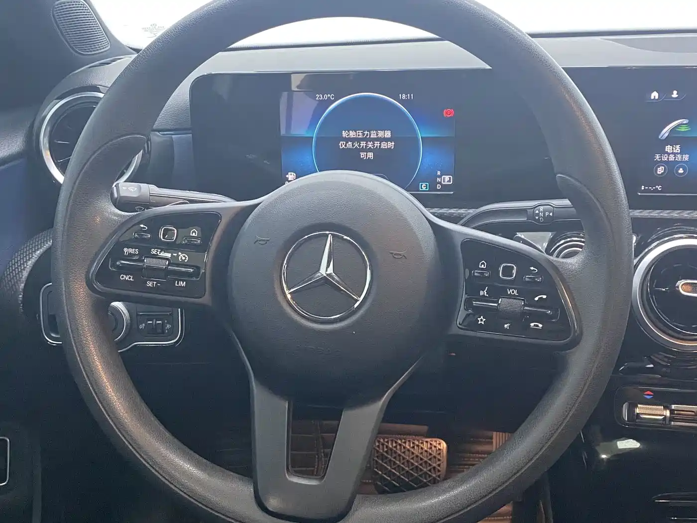 Mercedes-Benz A-Class 2022 A 180 L Sport Sedan фото 12