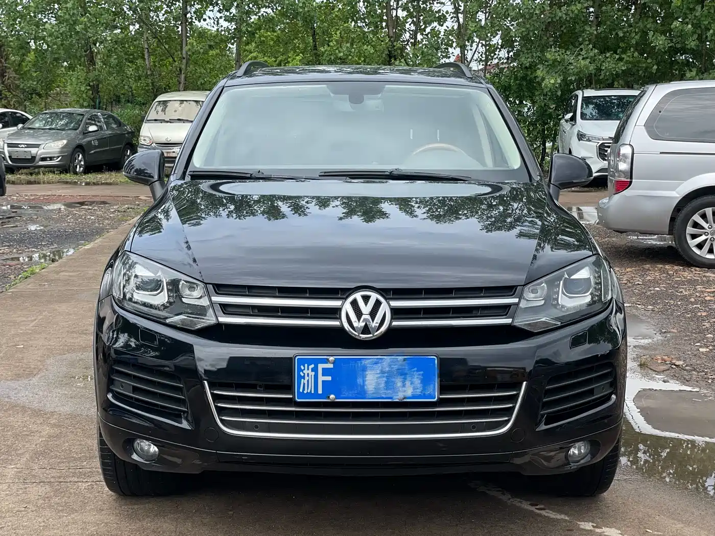 Volkswagen Touareg 2011 3.0TSI Premium фото 2