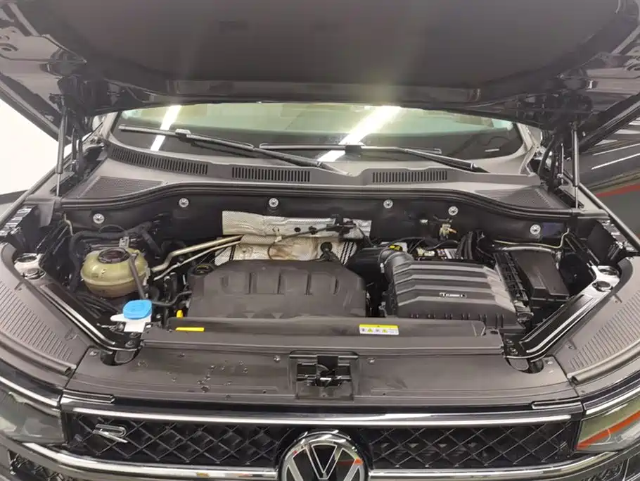 Volkswagen Talagon 2023 380TSI 4WD R-Line Touring Edition фото 10