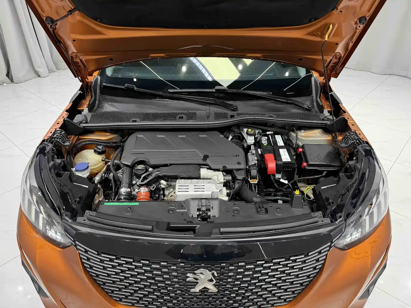 Peugeot 2008 2023 2022 230THP THE ONE